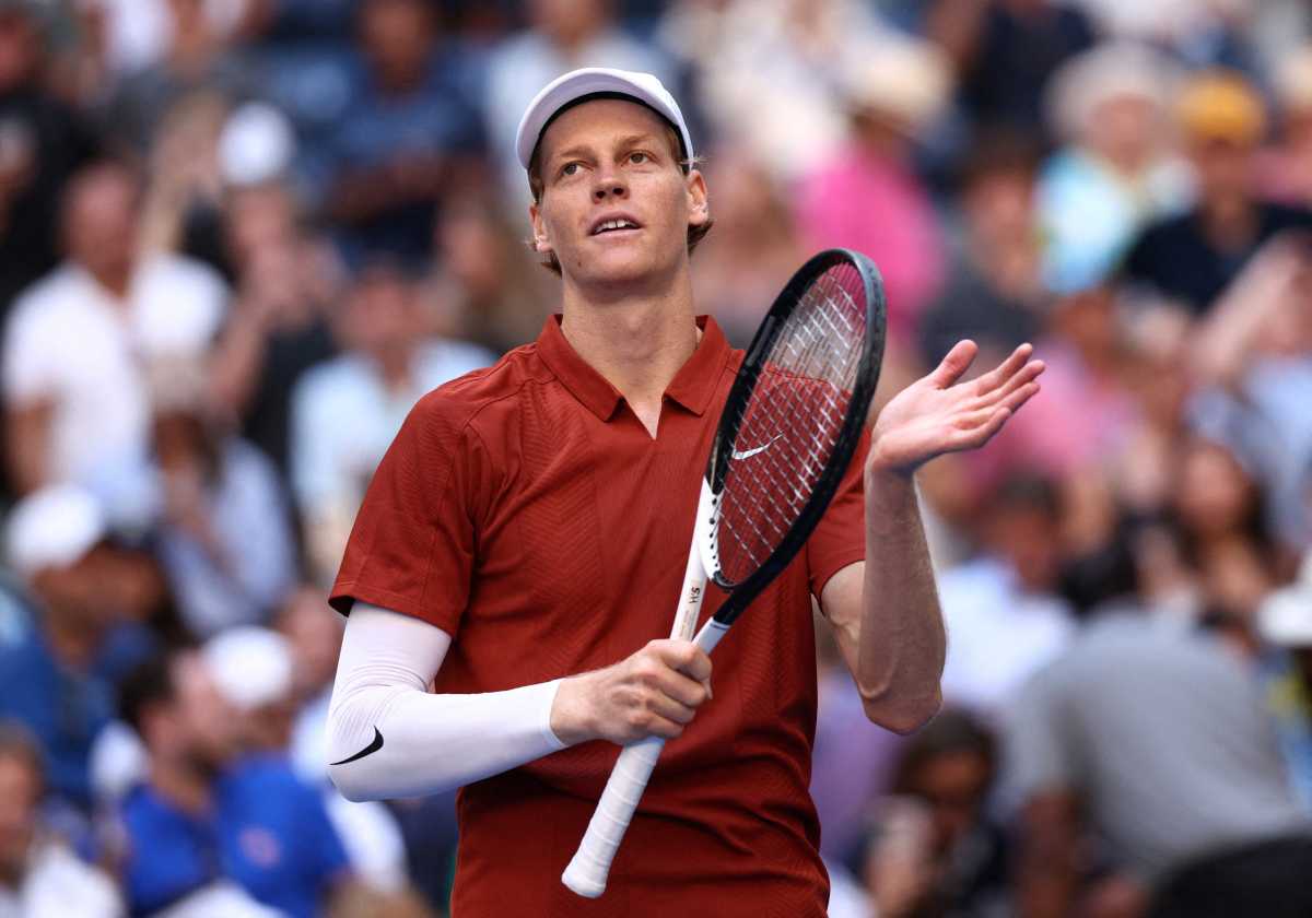 2025 US Open: Jannik Sinner comes back from set down to beat Shapovalov | amNewYork