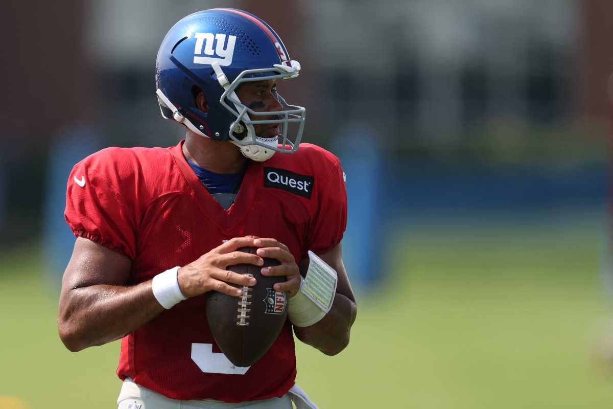 Russell Wilson Giants camp