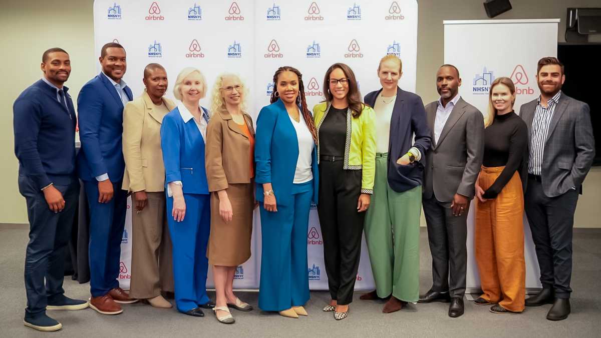 Airbnb donating $1 million to help New Yorkers repair homes | amNewYork