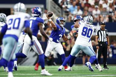 Russell Wilson Giants Cowboys