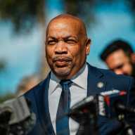 NYC Mayor's Race: Speaker Heastie backs Mamdani's Albany agenda, says he's 'not concerned' about Hochul pushback 7 Assembly Speaker Carl Heastie speaks to reporters after endorsing Democratic mayoral nominee and frontrunner Zohran Mamdani at a Bronx news conference. Wednesday, Sept. 17, 2025.