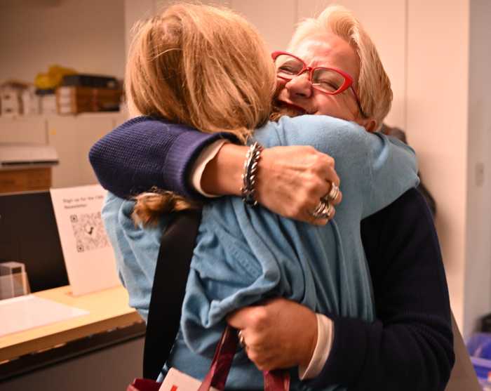 No casinos in Manhattan: Freedom Plaza project on East Side voted down by committee 6 Tania Arias embraces a fellow opponent of the Freedom Plaza proposal, marking the end of her two-year campaign against the bid.