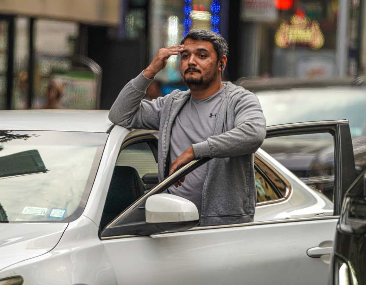 driver in Manhattan annoyed by traffic during UN General Assembly and Congestion pricing