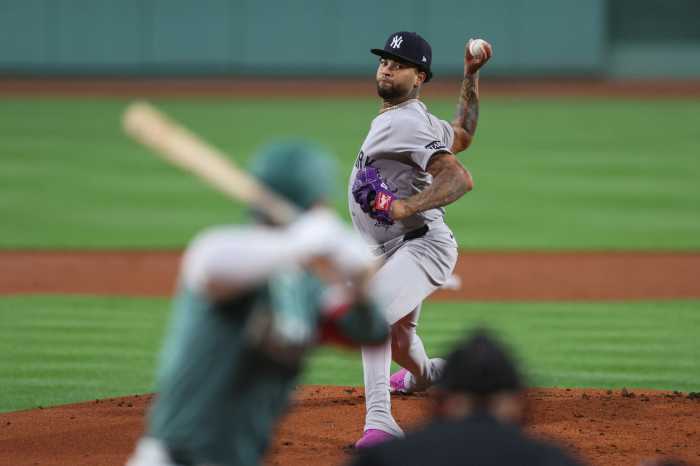 Luis Gil Yankees Red Sox