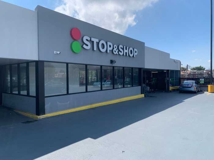 stop and shop storefront