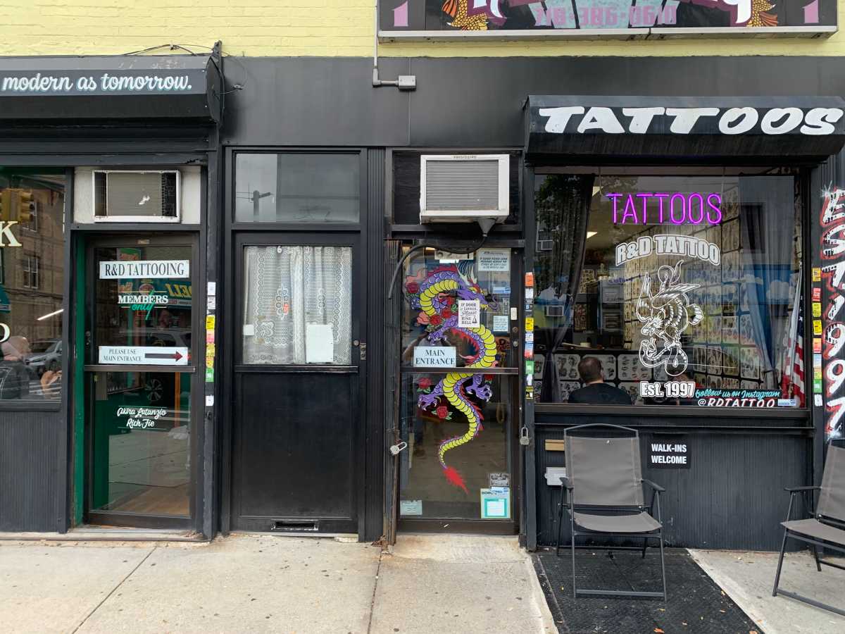 tattoo shop storefront