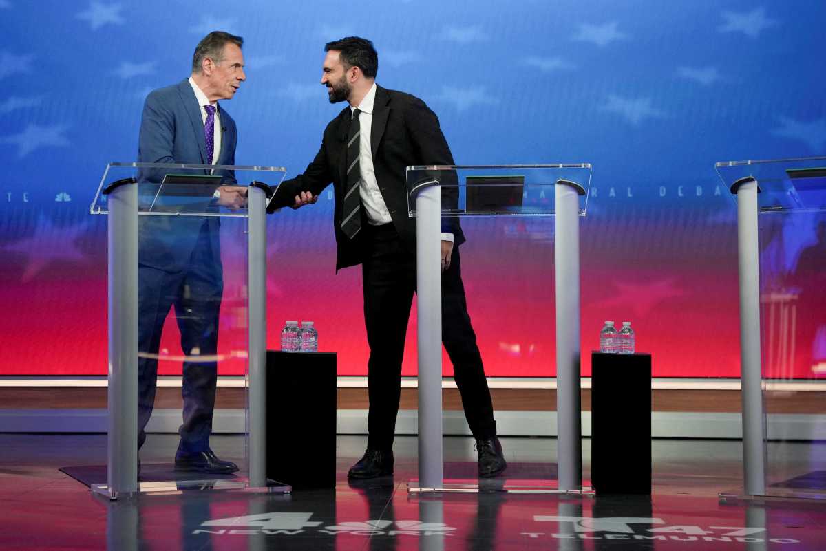 NYC mayor's race debate mamdani cuomo shake hands