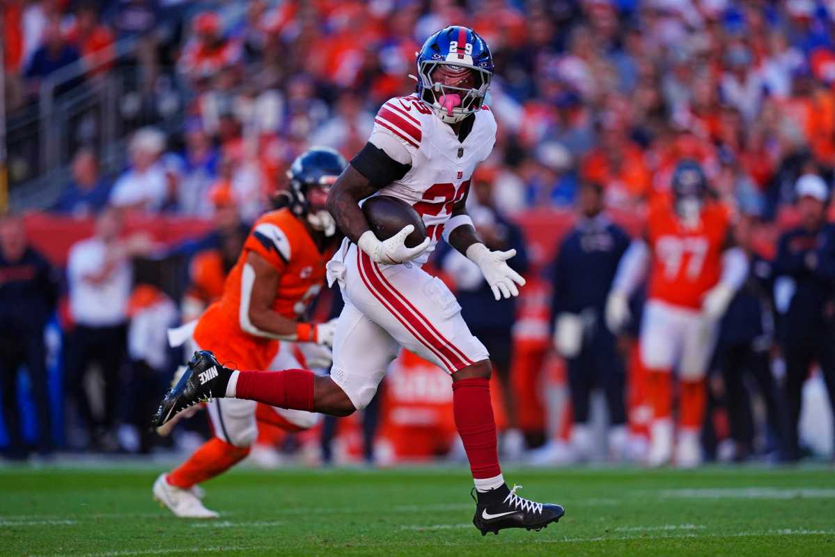 Mike Kafka, Giants have to find way to move past loss of Cam Skattebo 1 Tyrone Tracy Jr. Giants touchdown Broncos Week 7