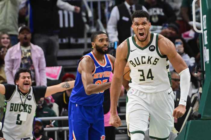Giannis Antetokounmpo shoots down Knicks trade rumors after showing how much NYK could use Greek Freak 3 Giannis Antetokounmpo Bucks Knicks