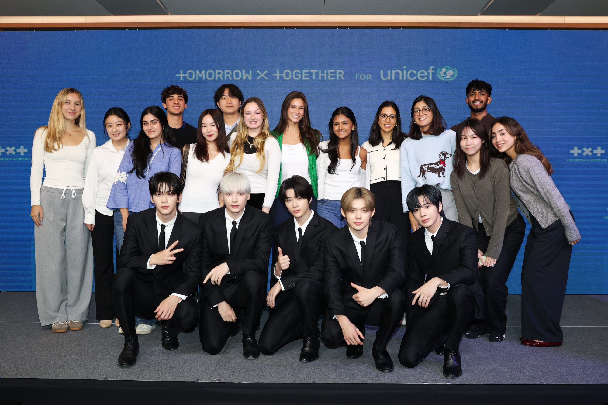 ‘TOGETHER FOR TOMORROW:’ TXT launches global campaign for mental health and holds two nights of 'MAGIC' at the Prudential Center 2 TXT with young leaders at UNICEF.