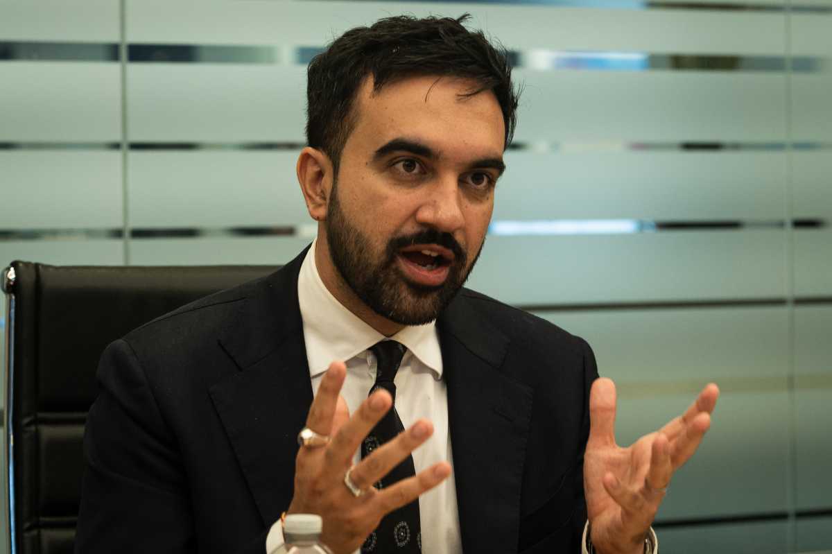 NYC Mayor’s Race: Democratic nominee Zohran Mamdani says he's preparing to lead, but isn't taking anything for granted 2 zohran mamdani speaking with hand gestures