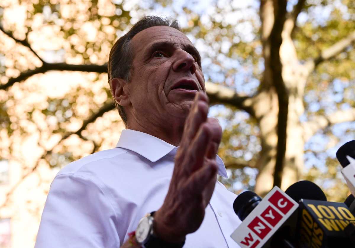 Mayor Adams endorses Andrew Cuomo as his replacement two days before early voting starts 3