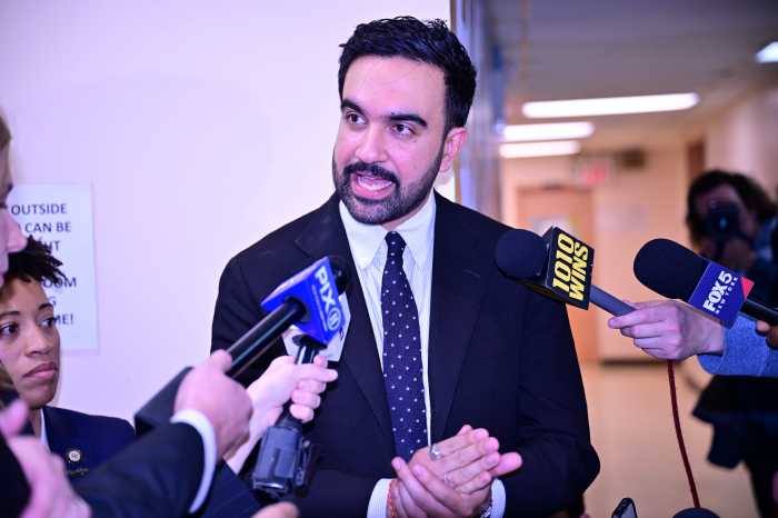 NYC Mayor's Race: Mamdani rebuffs MTA boss Lieber's skepticism of his free bus plan 6 Zohran Mamdani speaking at microphone