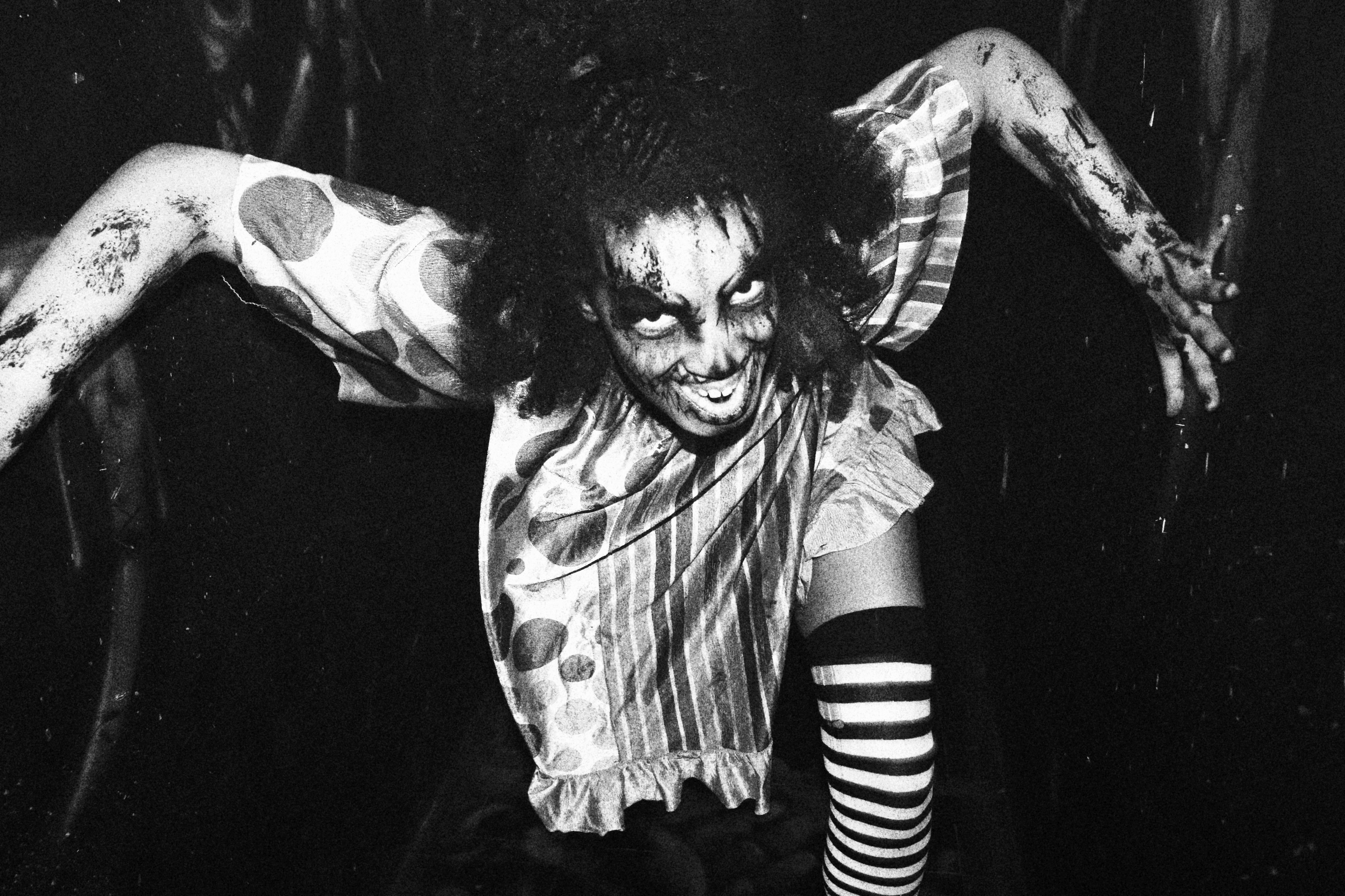 Take a peek behind the scenes of the screams of BloodManor 4