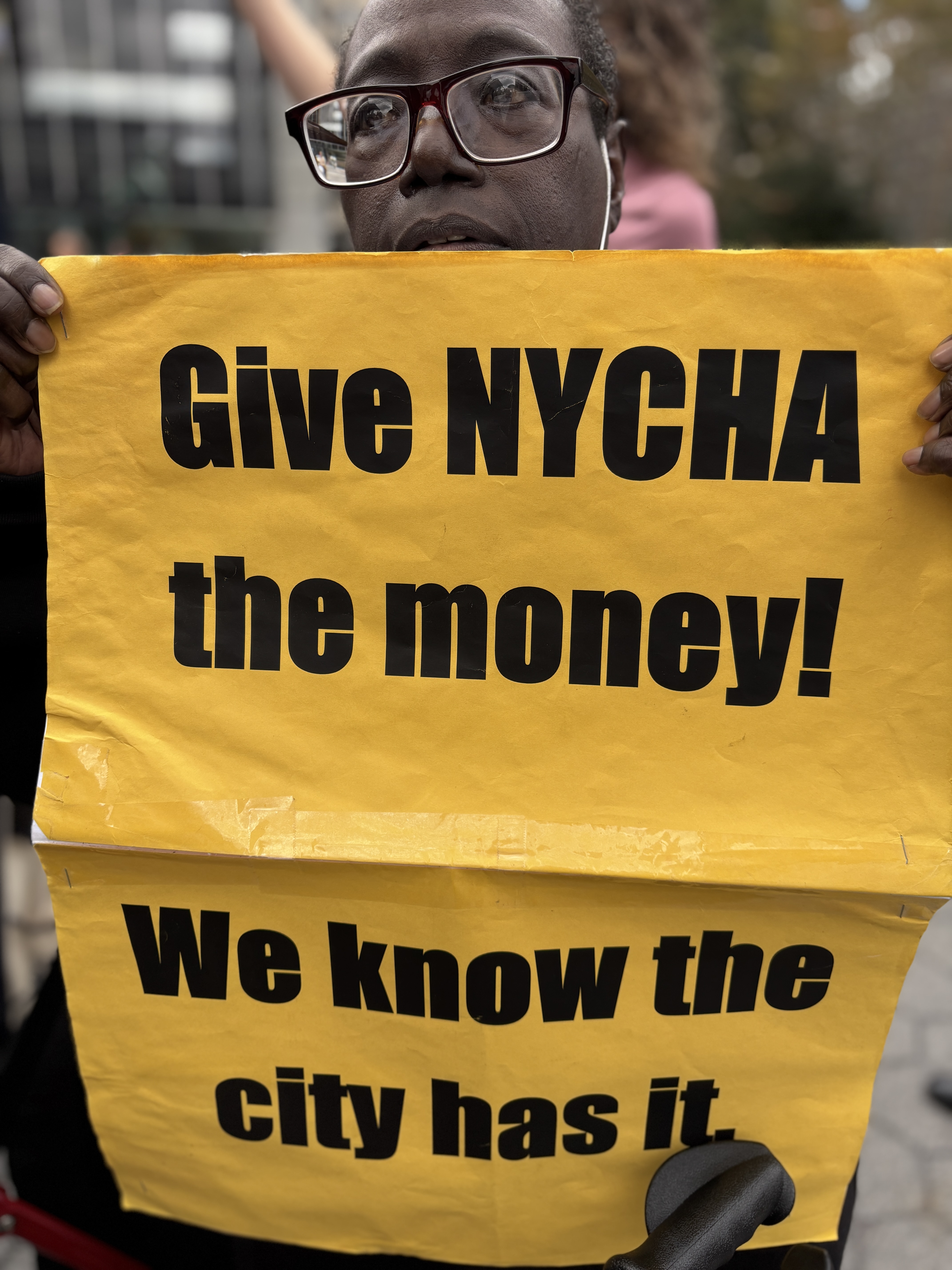 Fulton, Elliott-Chelsea resident Dorris Ruffin rallied against relocation and demolition