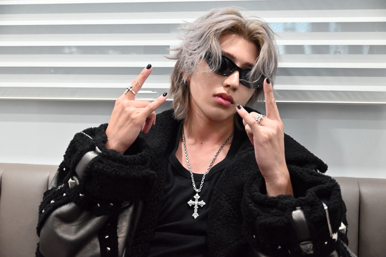 KUN backstage at Head in the Clouds