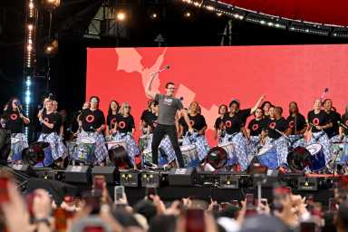 NEW YORK, NEW YORK - SEPTEMBER 27: Hugh Jackman performs onstage during the 2025 Global Citizen Festival at Central Park on September 27, 2025 in New York City.