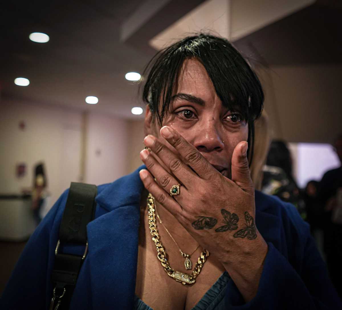 ICE trauma in Queens: Mom and daughter recall moment federal agents apprehended their father despite tearful pleas over paperwork 3