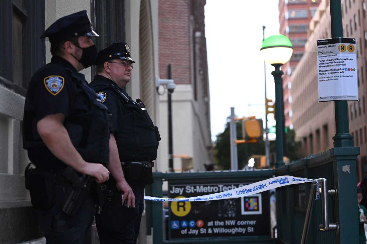 brooklyn subway murder lloyd mitchell 10072025-1