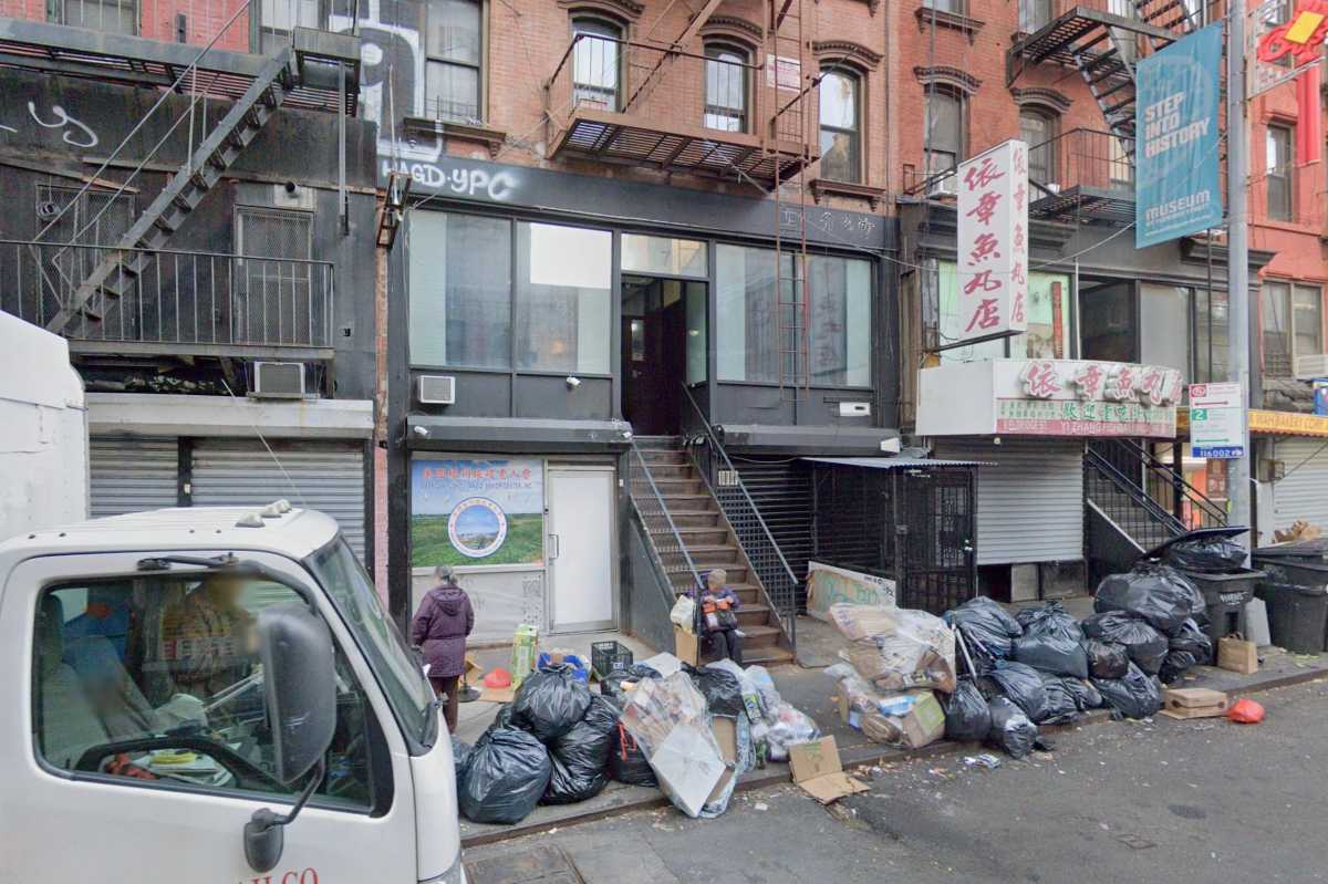 Chinatown murder: Suspect charged for fatally stabbing man in back 2 buildings in Chinatown where stabbing occurred