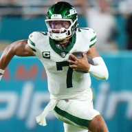 Broncos vs. Jets Betting: Lines, Odds and Best Bet for NFL London Game in Week 6 12 Justin Fields scramble Jets Dolphins Week 4 MNF