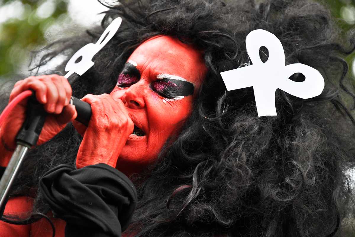 'The Voluptuous Horror of Karen Black' lights up Tompkins Square Park with pre-Halloween punk rock spectacle 3