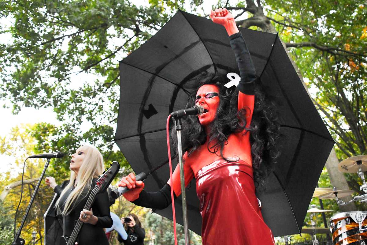 'The Voluptuous Horror of Karen Black' lights up Tompkins Square Park with pre-Halloween punk rock spectacle 9
