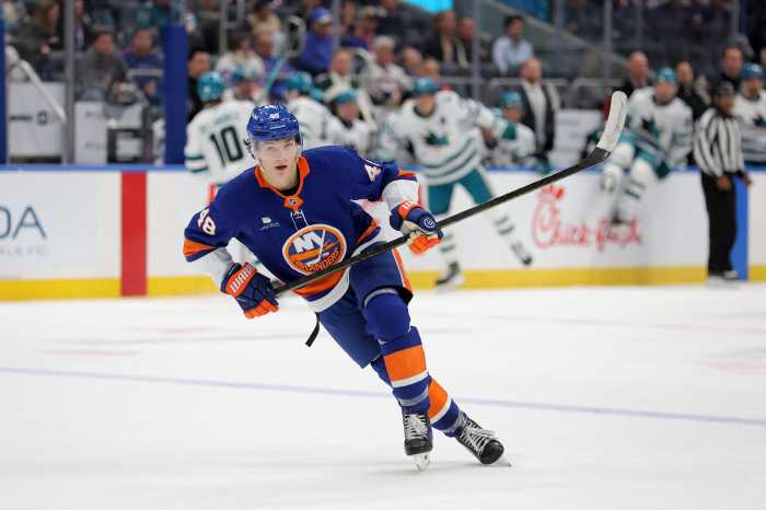 Matthew Schaefer Islanders Sharks