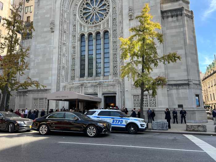 NYPD outside synagogue on Yom Kippur