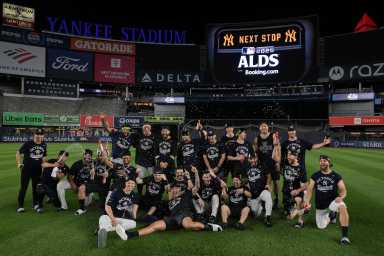 Yankees celebrate AL Wild Card Series clinch Game 3 Red Sox Yankee Stadium