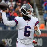 Giants vs. Patriots Week 13 preview: Dart's return, a new defensive voice 20 Giants Week 10