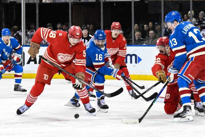 Rangers Red Wings scrum Vincent Trocheck