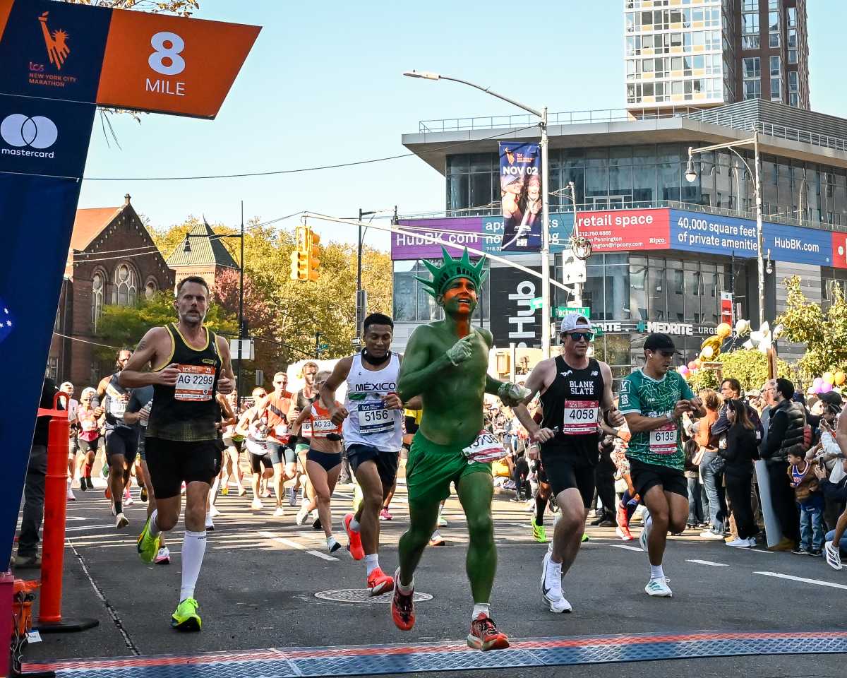 NYC MARATHON: Perfect weather and energized New Yorkers greet 55,000 runners for the great five-borough race 10