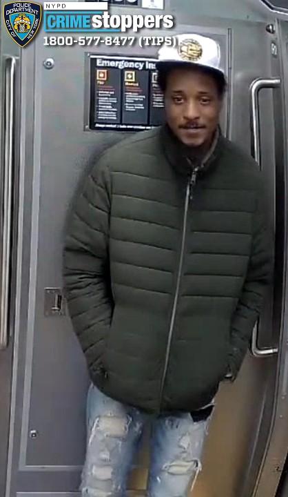 Trio brutally stab man throughout body and head in Brooklyn, hold him down and rob him: cops 2