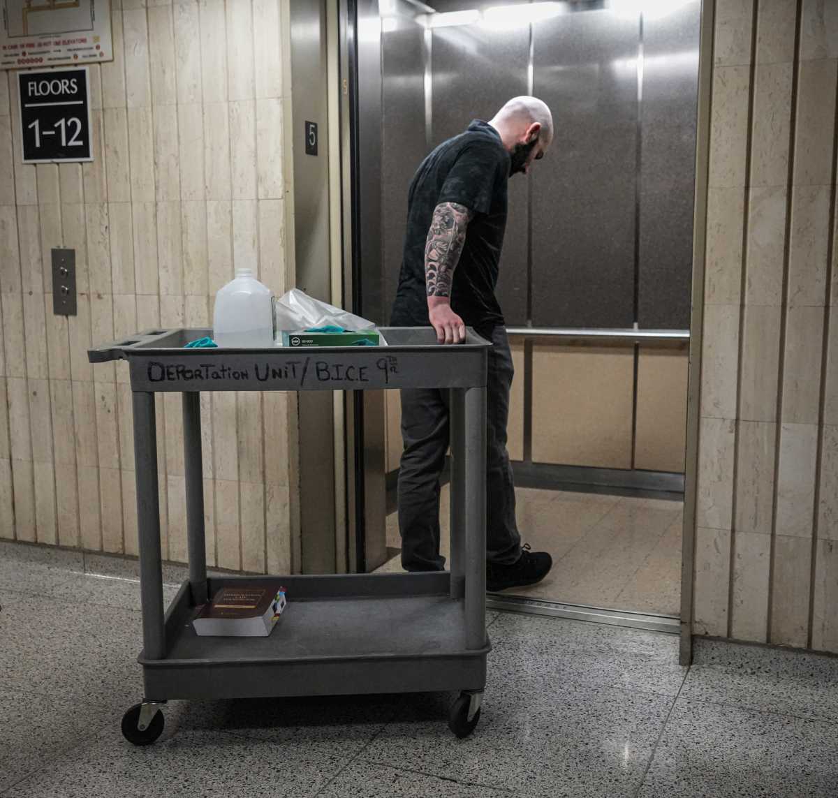 The mystery of 26 Federal Plaza's fifth floor: Volunteers say ICE is taking more immigrants during routine check-ins out of view of observers and press