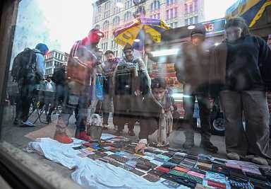canal street vendors in chinatown subject to NYPD arrests