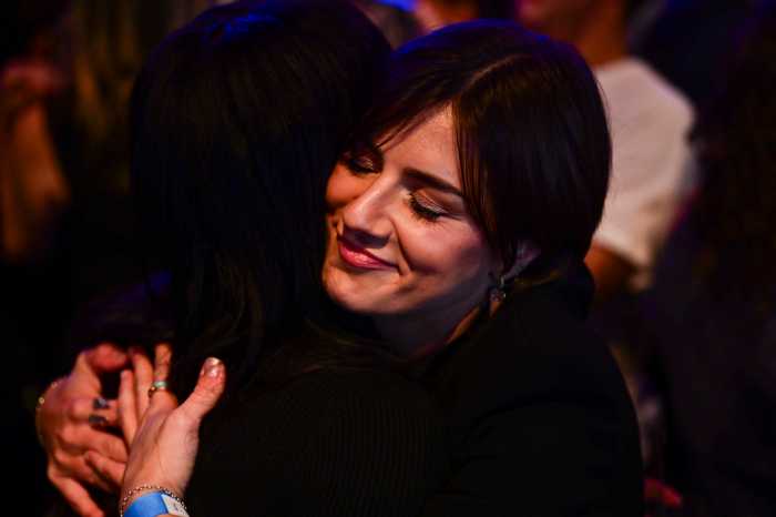 Andrew Cuomo concedes NYC mayoral race, congratulates Mayor-elect Mamdani after polls closed 4 Michaela Kennedy-Cuomo comforts supporters at her father Andrew Cuomo’s election night event at the Zigfield Ballroom