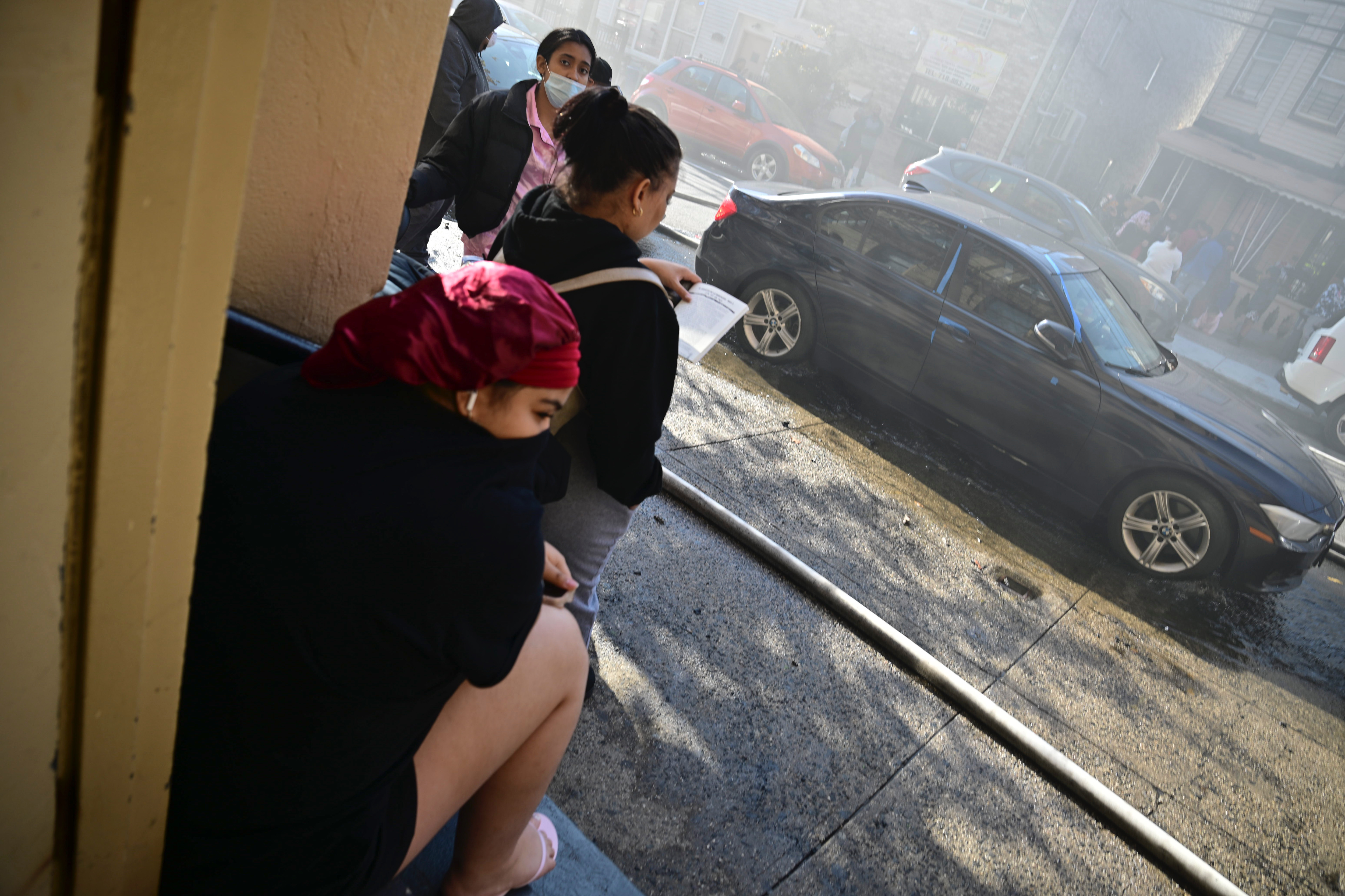 Firefighters battle five-alarm fire in Bronx apartment building 11