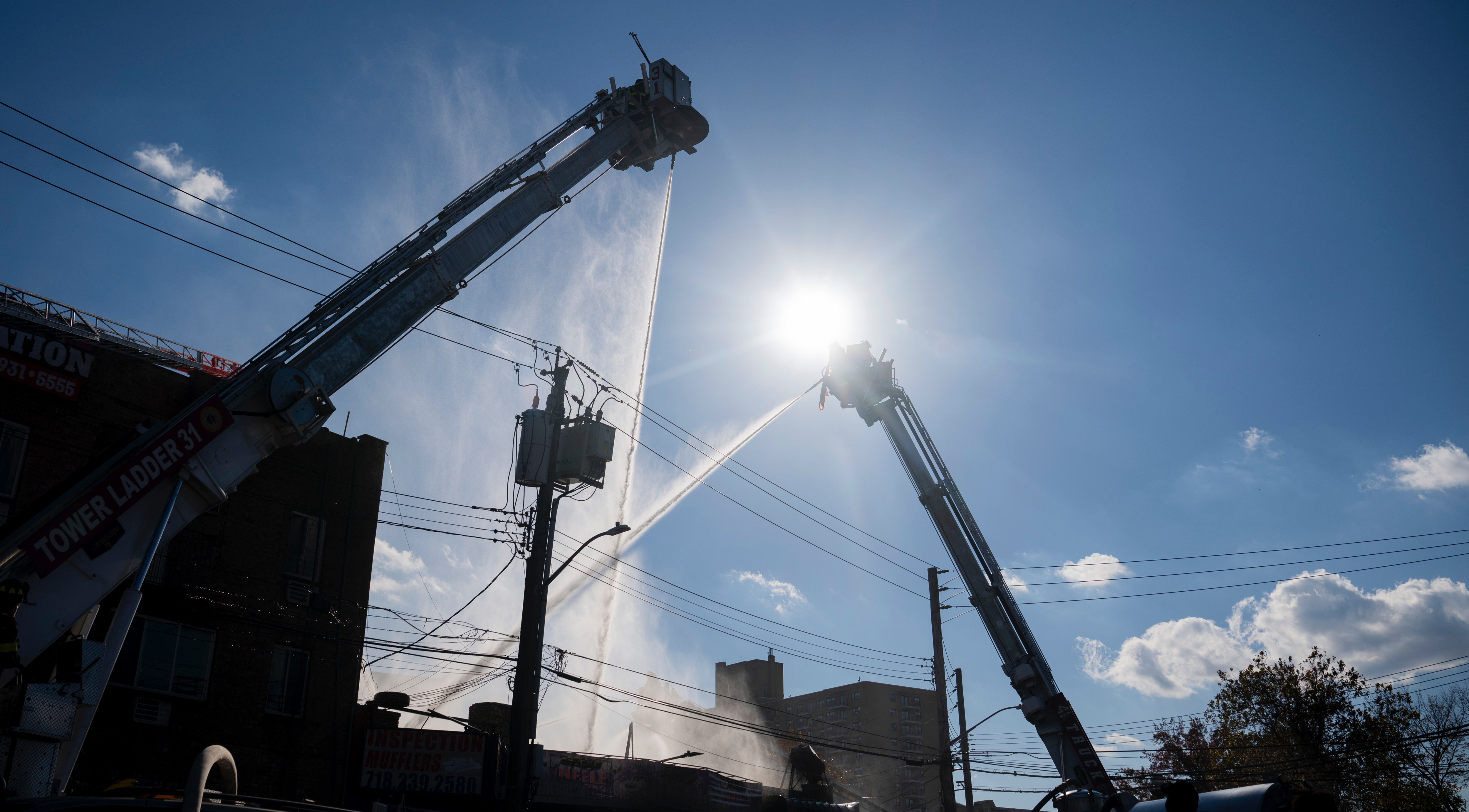 Firefighters battle five-alarm fire in Bronx apartment building 7