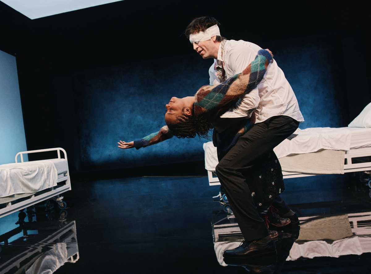 Review | ‘Gruesome Playground Injuries’ have Nicholas Braun and Kara Young bleed beautifully on stage 2 Gruesome Playground Injuries cast members Kara Young and Nicholas Braun