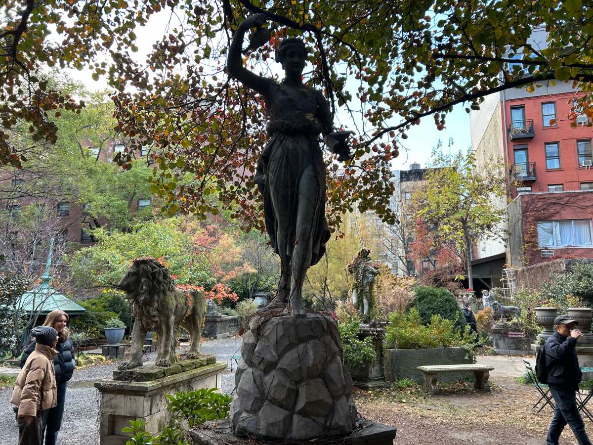 Developers sue to block Adams' Elizabeth Street Garden parkland bid | amNewYork