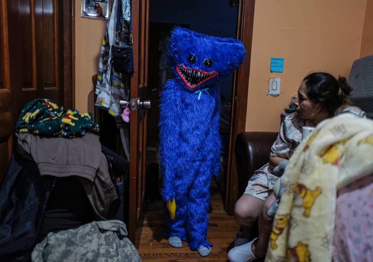 A Queens mom and her young family try to find 'the strength to survive' after ICE took their husband and father away 4