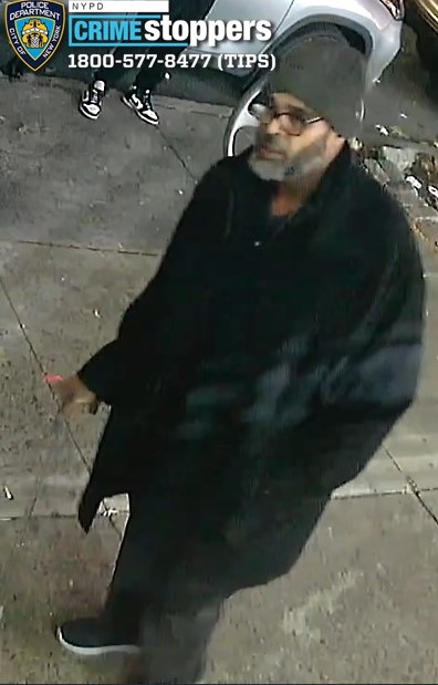 Cops seek gunman who shot a man for ignoring his question in the Bronx 2