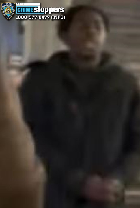 suspect who slashed two men at Queens subway station