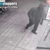Bronx bodega shooting suspect sought for seriously injuring two people in hail of bullets 21 Bronx shooting suspect walking into bodega