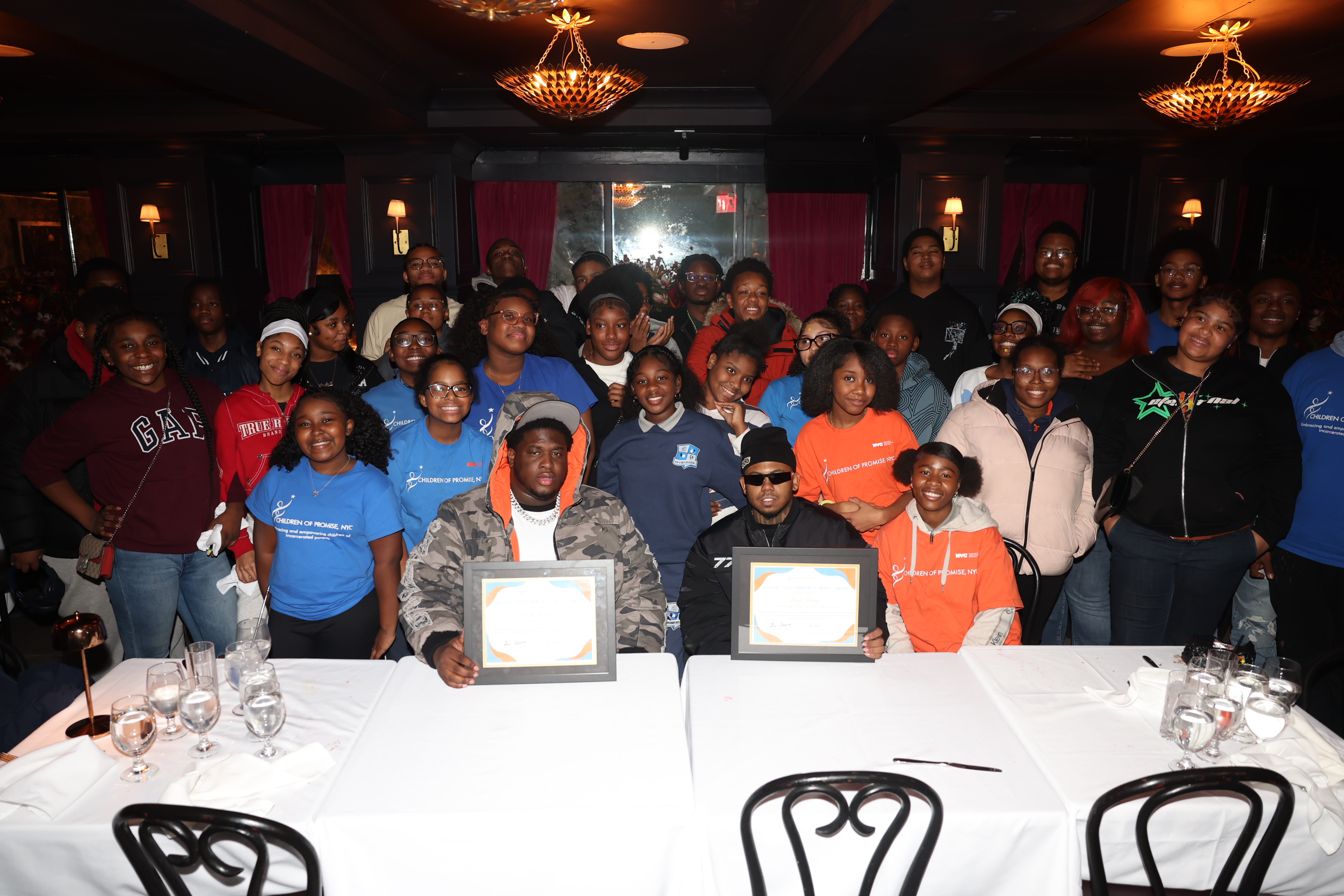 Cash Cobain and Bat Swag teamed up with Sei Less to give back this holiday season.