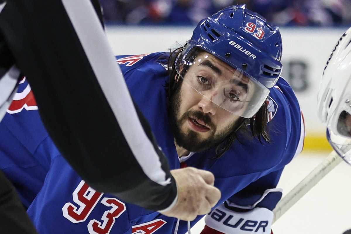 Mika Zibanejad Rangers benched