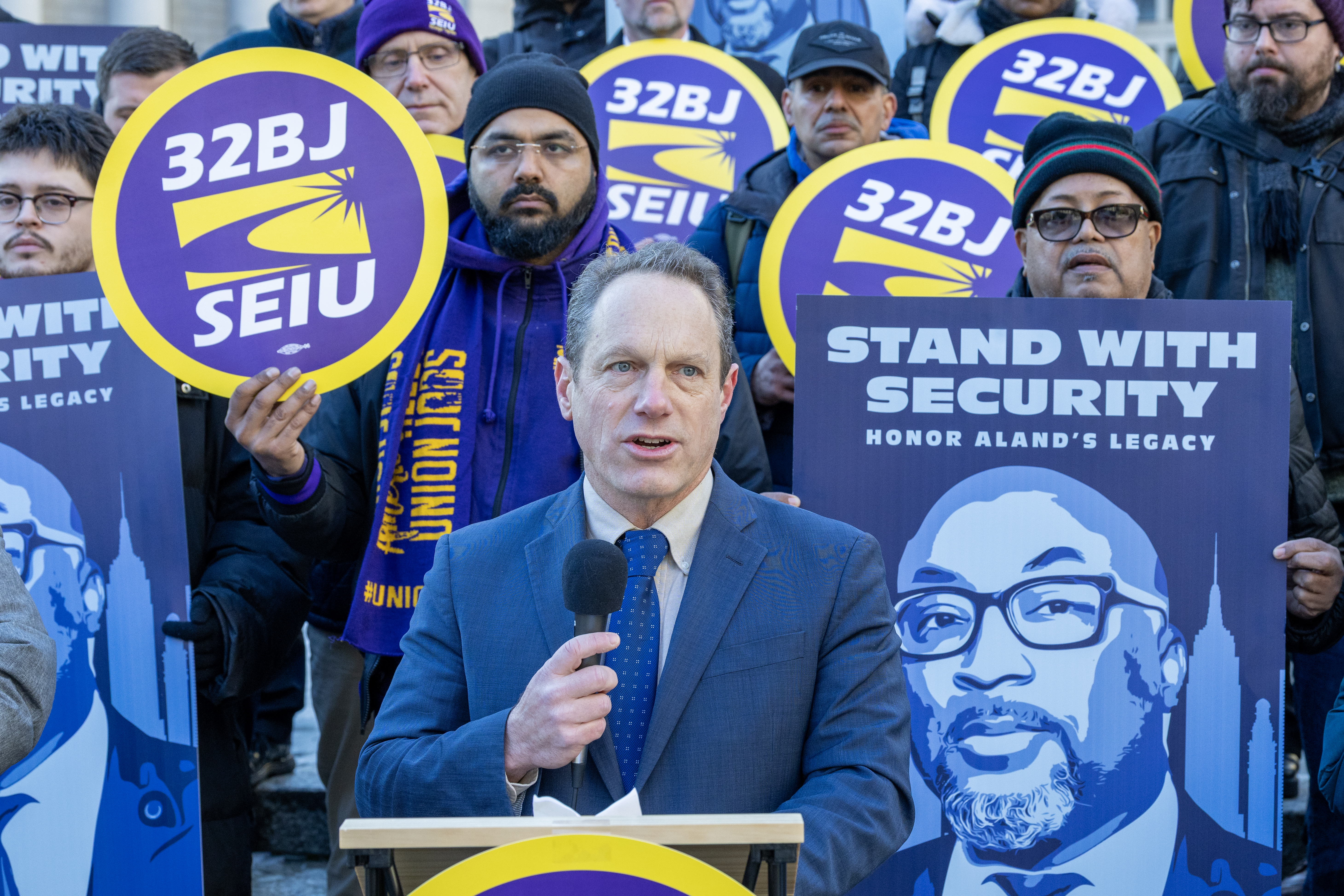 Council passes Aland Etienne Safety and Security Act 2 32BJ SEIU President Manny Pastreich