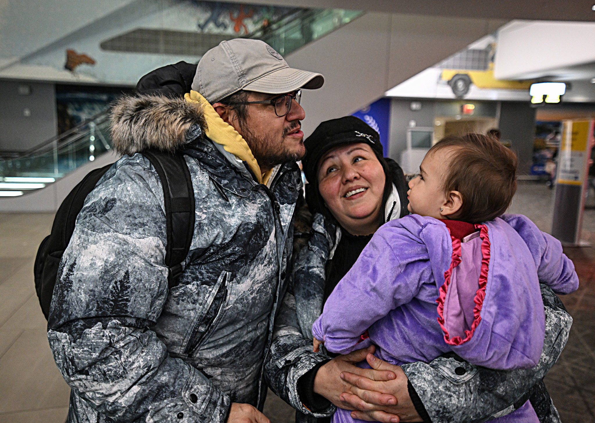 Queens man held by ICE for months reunites with family at airport