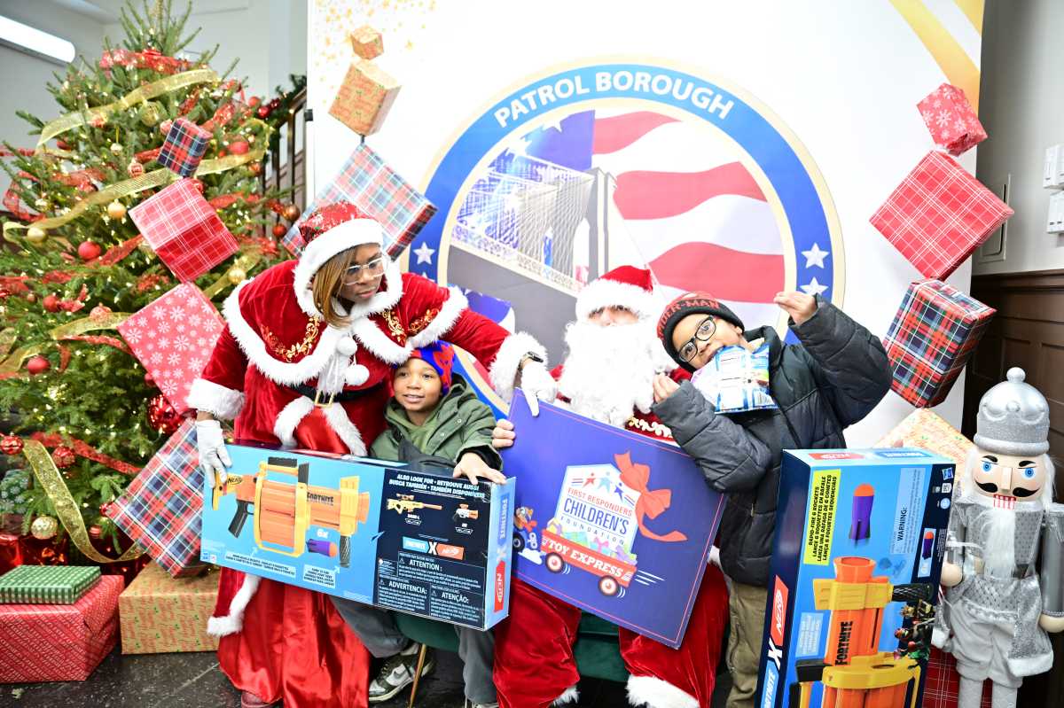 NYPD goes on a 'Sleigh Ride' bringing thousands of gifts across the five boroughs to children in need ahead of Christmas 5